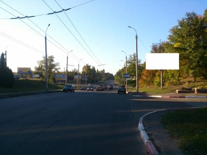 Billboard A in Cherkasy, 3в*6ш  st. Odes'ka - st. Sumgaits'ka (bila AZS"Amic") Photo 1