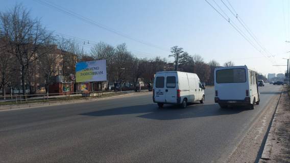 Билборд B в Кропивницкий (Кировоград), 3х6  вул. Євгенія Тельнова (пр-т.Правди) фото 1