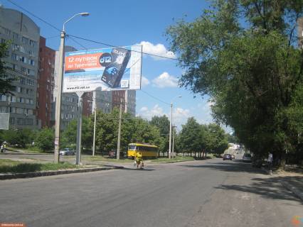 Билборд  в Днепр (Днепропетровск) ул. Рабочая, 23, разделитель фото 1