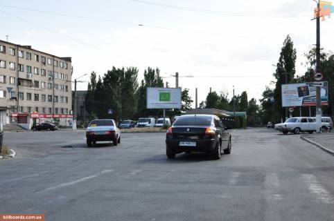 Билборд  в Днепр (Днепропетровск) ул. Осення - ул. Богдана Хмельницкого, на повороте на ул. Осеннюю фото 1