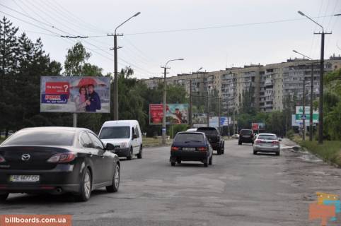 Billboard  in Dnipro (Dnipropetrovsk) Nabereznaa Pobedy - kinoteatr "Salut" (iz centra) Photo 1