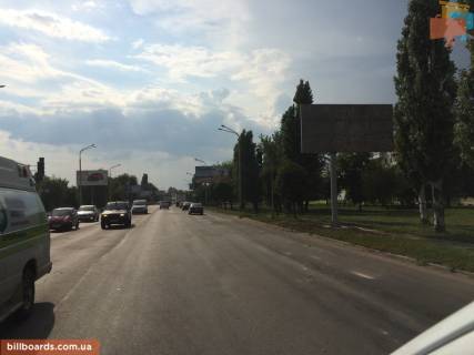 Билборд  в Павлограде вул. Дніпровська, б. 123, світлофор, навпроти повороту на вул. І. Богуна фото 1