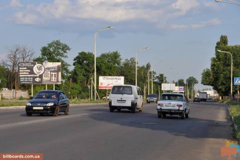 Билборд  в Павлограде вул. Дніпровська - вул. Слов'янська (автосервіс), РК "Рамзес" фото 1