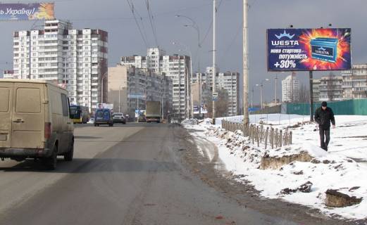 Призма A в Киеве, 3х6  Полярна/200 м до вул.Майорова (А) на пл.Шевченка (А1) (призма) - 64785 фото 1