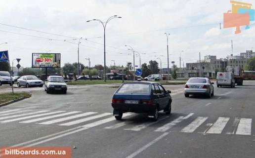 Билборд A в Киеве Симиренко/Трублаини - напр к Окружной/азс КЛО,АрмаМоторс фото 1