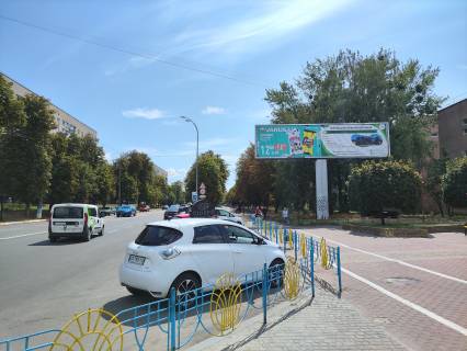 Призматрон, Призма A у Бровари, 3х6  вул Героїв України,18 (колишня Гагарина) / пл Незалежності/парк Перемоги (А2)-призма (права) - 531708 Фото 1