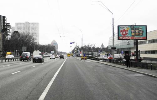 Скроллер A в Киеве, 3х6  просп. Берестейський (Перемоги) 134 / автосалон "Інфініті" з центру-на Кільцеву (А5) Скролери - 245908 фото 1