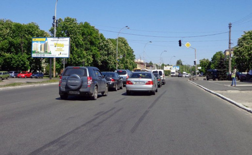Білборд, Бігборд (Борд)  B у Бровари, 3х6  Бровари вул Київська 135 (В) з Київа/ресторан "Сан Марко" Фото 1