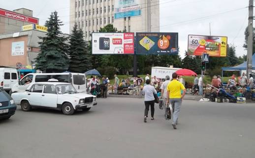 Білборд, Бігборд (Борд)  A у Тернополі, 3х6  Торговиця вул. (Живова) / вул. Метрополита Шептицького - правий Фото 1