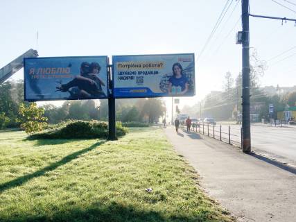 Billboard B in Ternopil, 3х6  просп.Степана Бандери (В) - лівий Photo 1