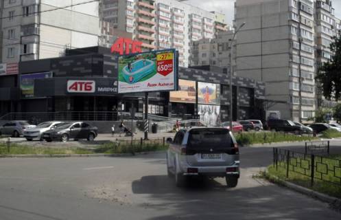 Билборд B в Бровары, 3х6  Бровари вул.Броварської Сотні (колишня вул.Чкалова)/Олімпійська/АТБ (В) фото 1