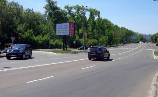 Билборд B в Бровары, 3х6  Бровари вул Героїв України (колишня Гагаріна)/Ярослава Мудрого/вул.Олега Онікієнка (колишня вул.Кутузова) (В) на Київ фото 1