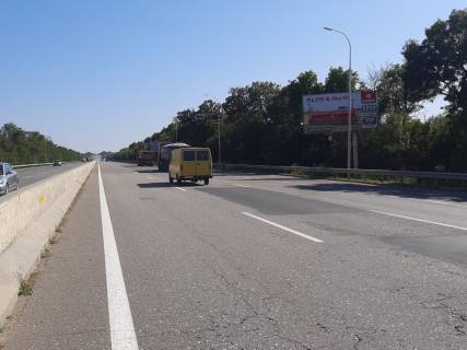 Билборд A в Одессе, 3000  Одесса-Черн-ка (МЕТРО 2) 1+800 АА (2-й от дороги в стор. города) фото 1