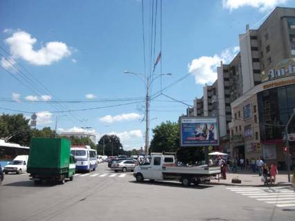 Скроллер A в Виннице, 3.14х2.32  пр. Коцюбинського - вул. Героїв Нацгвардії (колишня Некрасова)(ТЦ "Алі Баба") - 282347 фото 1