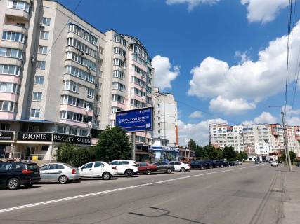 Билборд B в Виннице, 6х3  вул. Зодчих (буд.№18) фото 1