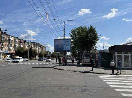 Скроллер A в Виннице, 3.14х2.32  пр. Коцюбинського - вул. Тімірязєва (центральний ринок) - 282334 фото 1