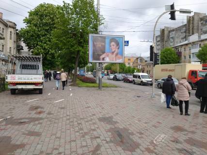 Ситилайт B в Виннице, 3.14х2.32  пр. Коцюбинського - вул. Замостянська(кол. 50-річчя Перемоги вул.) фото 1