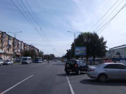 Скроллер A в Виннице, 3.14х2.32  пр. Коцюбинського - вул. Тімірязєва (центральний ринок) - 282336 фото 1